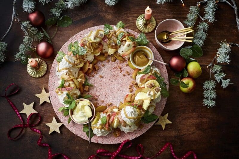 Christmas Dessert Recipes A Festive Meringue Wreath